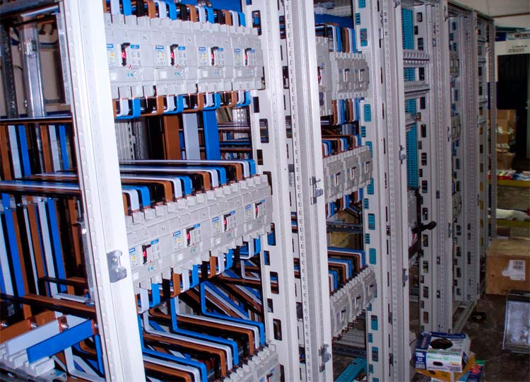 Bus Bar, Unidades Desenchufar